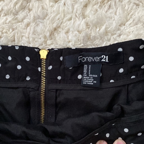 Forever 21 polka dot skirt - Picture 3 of 4